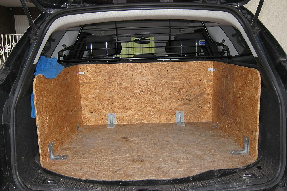 comp_Mondeo.jpg